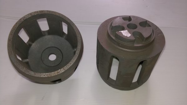 Distributor